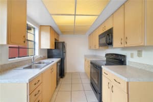 7436 WOODBURN CT #27, WINTER PARK, FL 32792 Sold 10/24/22