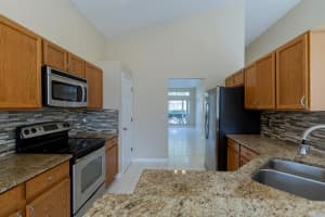 2767 RIVER RIDGE DR, ORLANDO, FL 32825 Sold 10/06/22