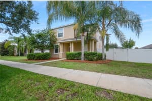 1925 PEAKHAM PL, APOPKA, FL 32703 Sold 08/17/22
