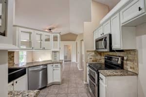 3251 SETTLERS TRL, SAINT CLOUD, FL 34772 Sold 09/26/22