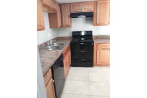 4151 S SEMORAN BLVD #2, ORLANDO, FL 32822 Sold 08/05/22