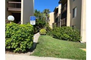 586 ORANGE DR #112, ALTAMONTE SPRINGS, FL 32701 Sold 08/01/22
