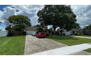 2608 BAY LEAF DR, ORLANDO, FL 32837 Sold 08/24/22