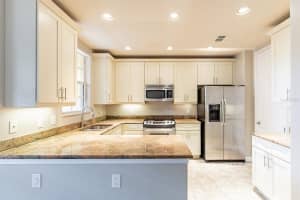 617 PIGEON LN, LAKE MARY, FL 32746 Sold 09/30/22