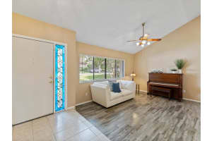 1057 WINDSONG CIR, APOPKA, FL 32703 Sold 08/26/22