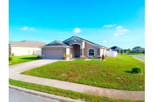 2628 SUNSET CIR, LAKE WALES, FL 33898 Sold 09/23/22