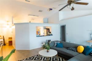 9835 CRENSHAW CIR, CLERMONT, FL 34711 Sold 10/13/22