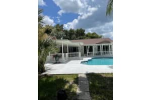 2410 EAGLE TRACE DR, KISSIMMEE, FL 34746 Sold 03/15/23