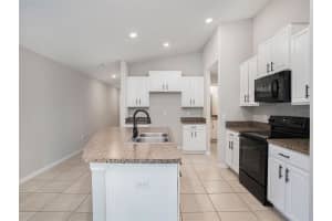 12733 LEMON PEPPER DR, RIVERVIEW, FL 33578 Sold 05/04/23