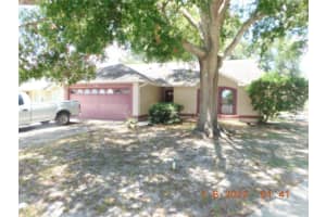 120 N ABERDEEN CIR, SANFORD, FL 32773 Sold 08/05/22