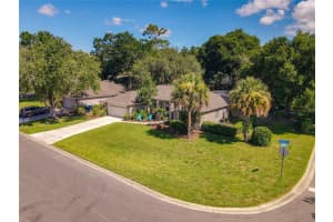 132 OAK VIEW CIRCLE, LAKE MARY, FL 32746 Sold 08/12/22