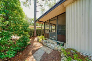 152 E PLANTATION BLVD, LAKE MARY, FL 32746 Sold 08/05/22