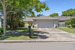 106 TODD DR, CASSELBERRY, FL 32707 Sold 08/12/22