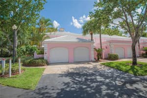 4801 WALDEN CIR #82, ORLANDO, FL 32811 Sold 08/15/22