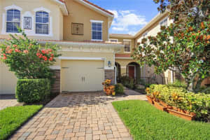 5150 FIORELLA LN, SANFORD, FL 32771 Sold 09/15/22