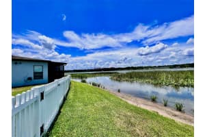 1350 HERITAGE LANDINGS DR, LAKELAND, FL 33805 Sold 08/25/22