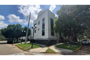 460 E JACKSON ST #5, ORLANDO, FL 32801 Sold 09/09/22