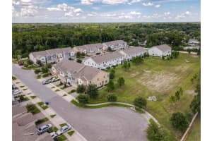 1335 E 10TH ST, APOPKA, FL 32703 Sold 01/05/23