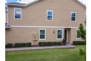 1335 E 10TH ST, APOPKA, FL 32703 Sold 01/05/23