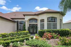 13252 LAKESHORE GROVE DR, WINTER GARDEN, FL 34787 Sold 08/29/22