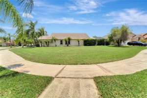 13206 CHATTANOOGA LN, ORLANDO, FL 32837 Sold 09/23/22