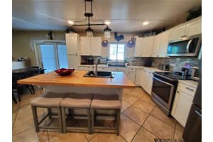 248 FAIRFIELD DR, SANFORD, FL 32771 Sold 09/19/22