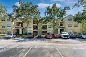 2668 ROBERT TRENT JONES DR #427, ORLANDO, FL 32835 Sold 08/10/22