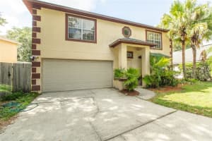 821 STONECHAPEL CT, APOPKA, FL 32712 Sold 09/07/22