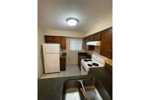 343 SCOTTSDALE SQ #343, WINTER PARK, FL 32792 Sold 08/10/22