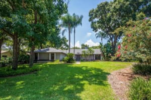 858 PINE SHADOW DR, APOPKA, FL 32712 Sold 08/19/22