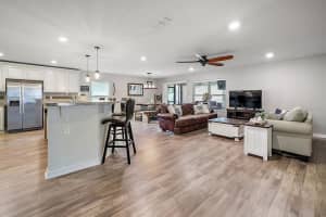 3225 BAYOU LN, TAVARES, FL 32778 Sold 11/15/22