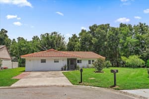 10111 FAIRTREE LN, ORLANDO, FL 32821 Sold 05/31/23