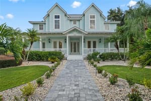 13013 LAKE ROPER CT, WINDERMERE, FL 34786 Sold 08/15/22