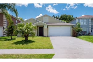 1121 KEMPTON CHASE PKWY, ORLANDO, FL 32837 Sold 03/22/23