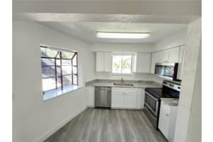 1762 FOXHALL CIR, KISSIMMEE, FL 34741 Sold 10/22/22
