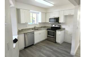 1762 FOXHALL CIR, KISSIMMEE, FL 34741 Sold 10/22/22