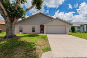 213 KINGSHILL CT SE, WINTER HAVEN, FL 33884 Sold 03/09/23