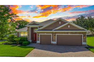2433 EMERALD ROSE WAY, APOPKA, FL 32712 Sold 08/30/22