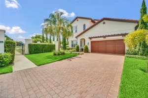 10836 ROYAL CYPRESS WAY, ORLANDO, FL 32836 Sold 02/17/23