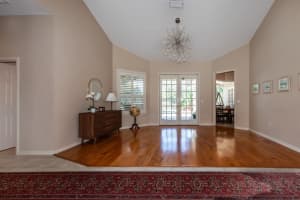 2016 WHITFIELD LN, ORLANDO, FL 32835 Sold 10/11/22