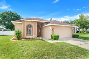 946 BERWICK DR, DAVENPORT, FL 33897 Sold 09/14/22