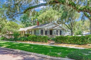 1318 LANCASTER DR, ORLANDO, FL 32806 Sold 09/13/22