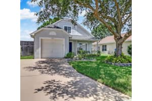 259 ROLLINS DR, DAVENPORT, FL 33837 Sold 09/07/22