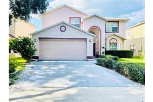 107 KNIGHTS HOLLOW DR, APOPKA, FL 32712 Sold 08/08/22