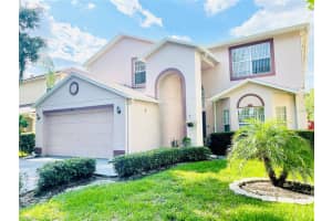 107 KNIGHTS HOLLOW DR, APOPKA, FL 32712 Sold 08/08/22