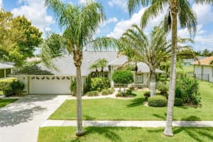 3835 SAVANNAHS TRL, MERRITT ISLAND, FL 32953 Sold 08/31/22