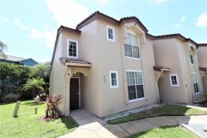 8708 PAPAYA DR, KISSIMMEE, FL 34747 Sold 10/17/22
