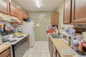 6819 MAGNOLIA POINTE CIR, ORLANDO, FL 32810 Sold 09/14/22