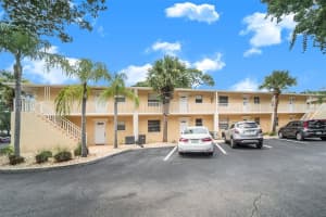 966 LA COSTA CIR #5, SARASOTA, FL 34237 Sold 03/13/23