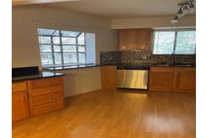 1712 FOXHALL CIR #1712, KISSIMMEE, FL 34741 Sold 08/31/22